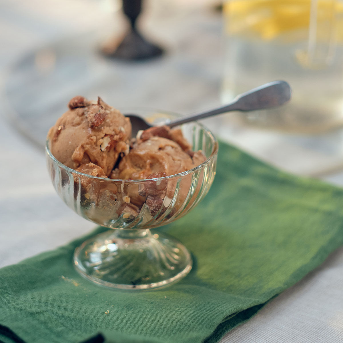 Almond Fudge Ice Cream-1