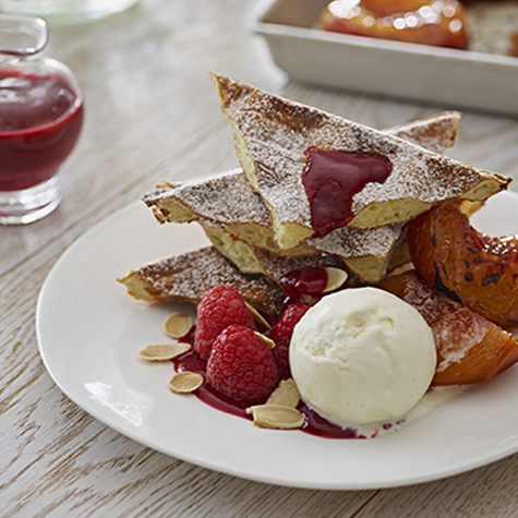 https://www.cuisinart.co.uk/on/demandware.static/-/Sites-uk-cuisinart-Library/default/dw59065a8e/images/recipes/Sweet-Waffles-with-Honey-Roast-Peaches,-Vanilla-Ice-Cream,-Toasted-Almonds-and-Fresh-Raspberries.jpg